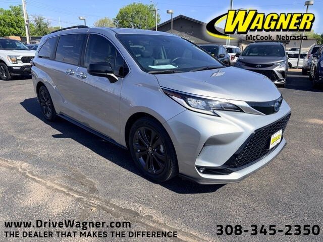 2022 TOYOTA Sienna