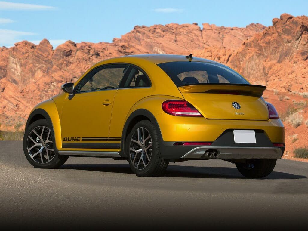 2017 VOLKSWAGEN Beetle