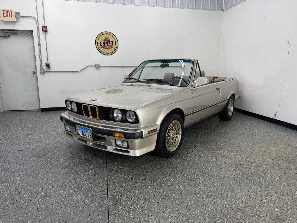 1988 BMW 3 Series