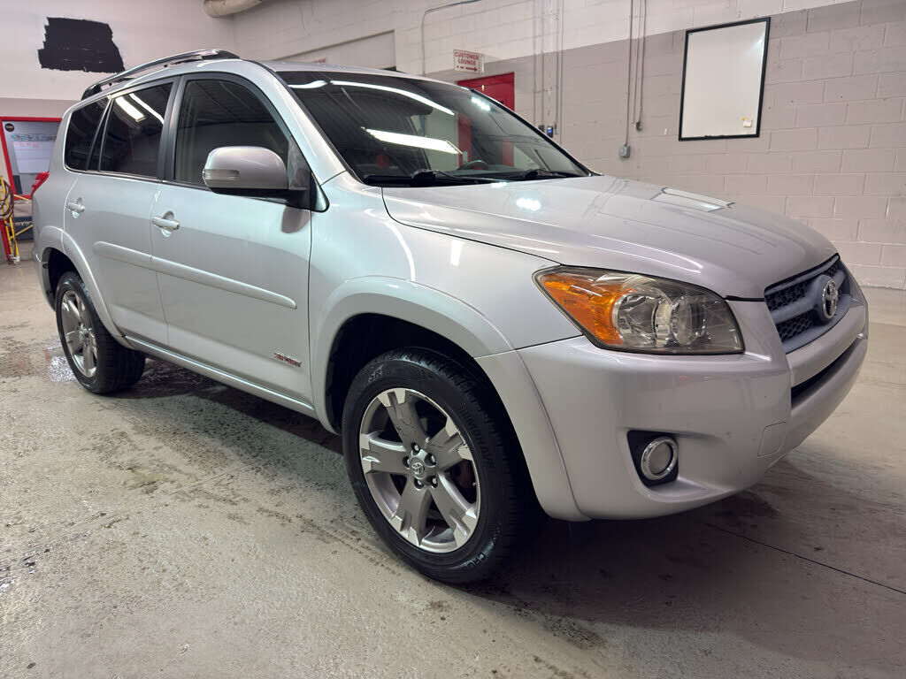 2011 TOYOTA RAV4