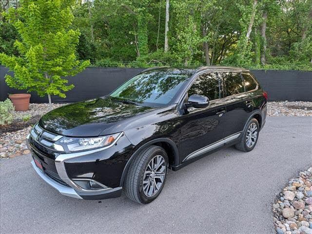 2016 MITSUBISHI Outlander
