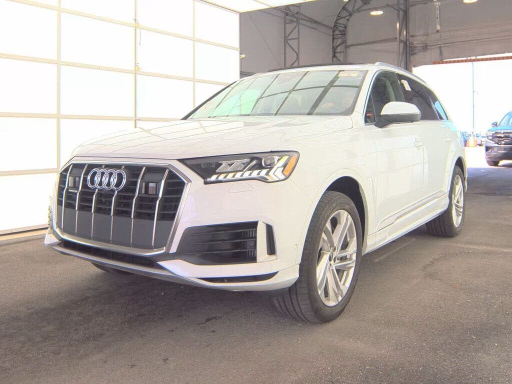 2023 AUDI Q7
