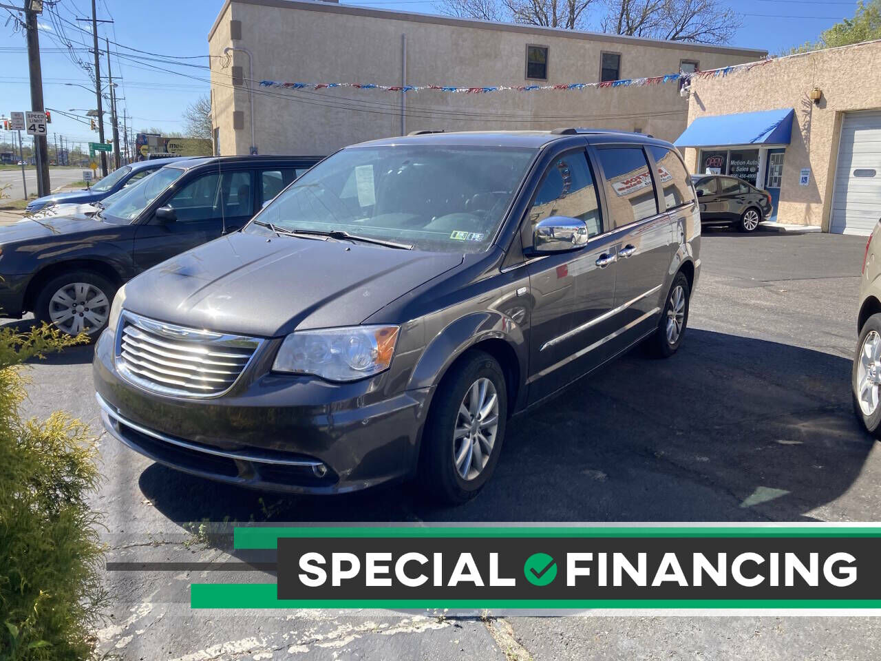 2014 CHRYSLER Town and Country