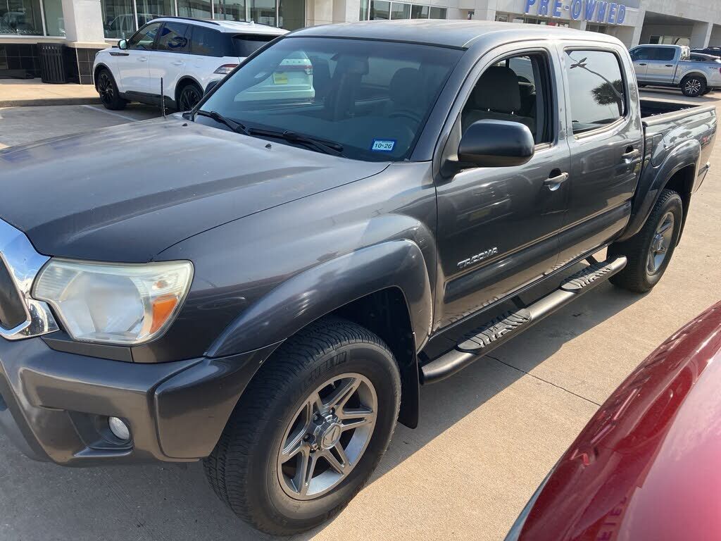 2013 TOYOTA Tacoma