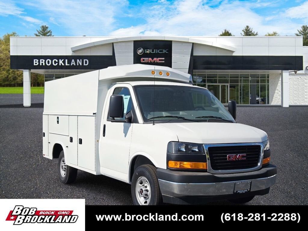 2025 GMC Savana