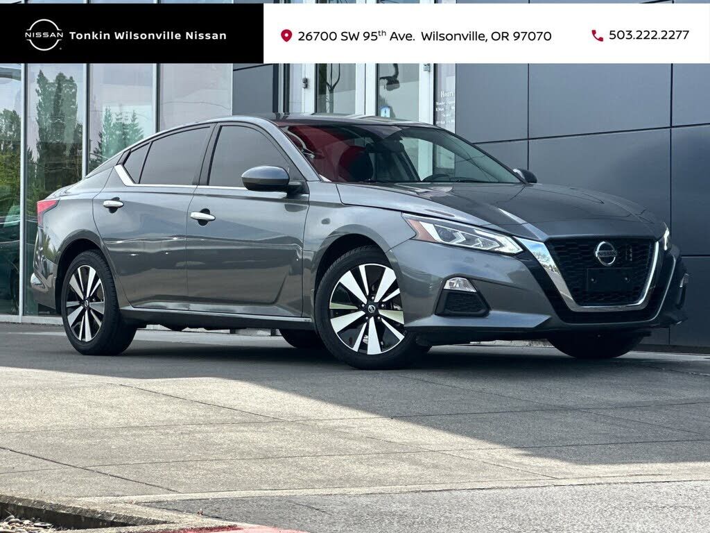 2022 NISSAN Altima