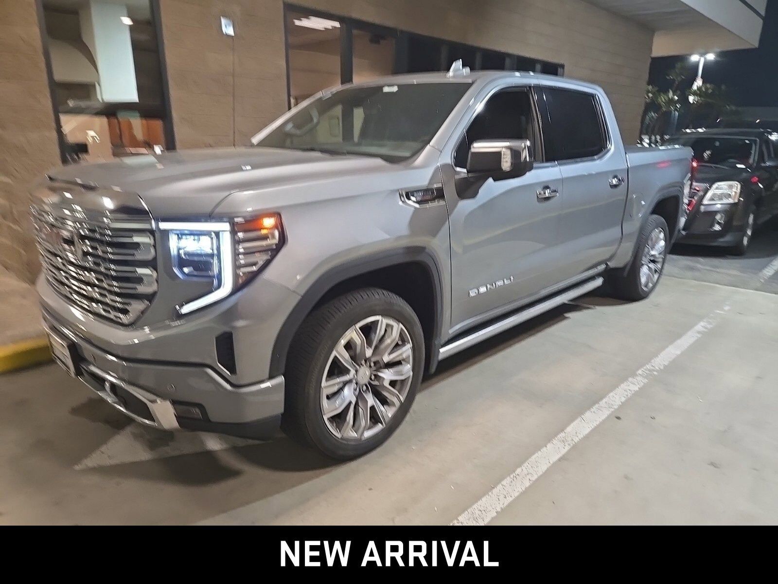 2023 GMC Sierra
