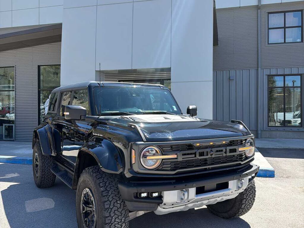 2024 FORD Bronco