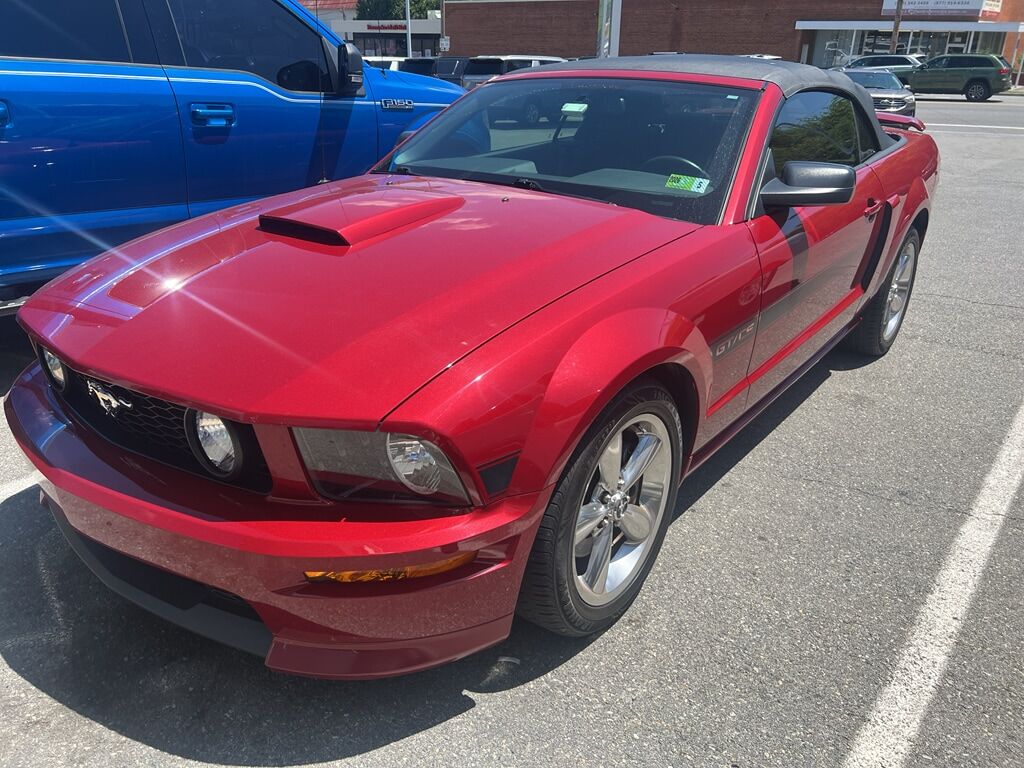 2008 FORD Mustang