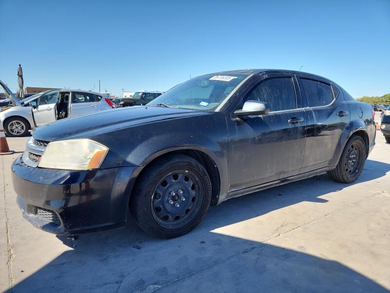 2013 DODGE Avenger