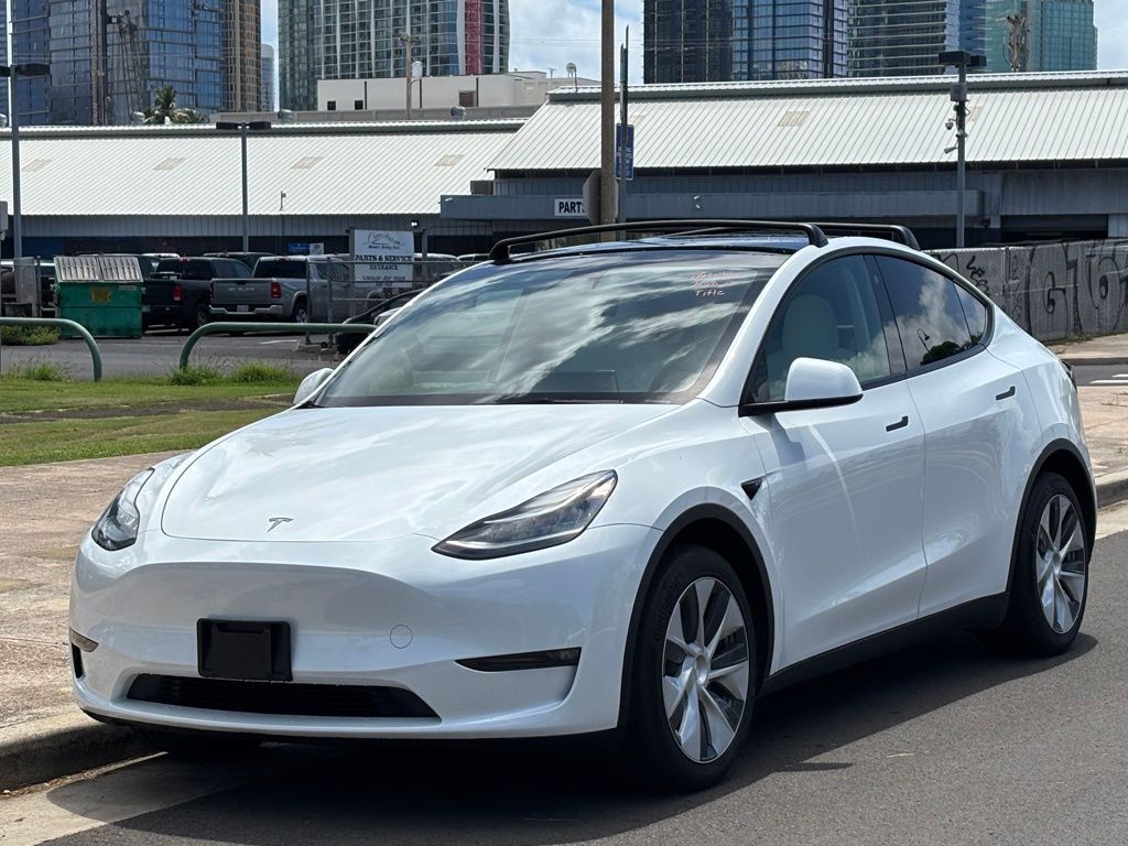 2023 TESLA Model Y