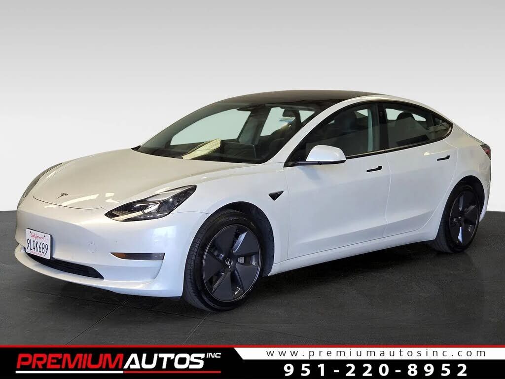 2021 TESLA Model 3