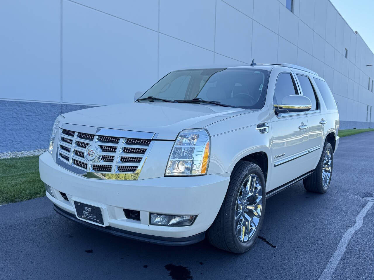 2011 CADILLAC Escalade