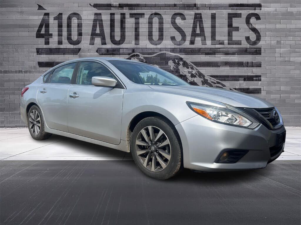 2017 NISSAN Altima