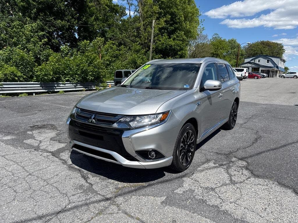 2018 MITSUBISHI Outlander
