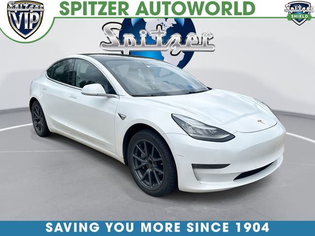 2018 TESLA Model 3