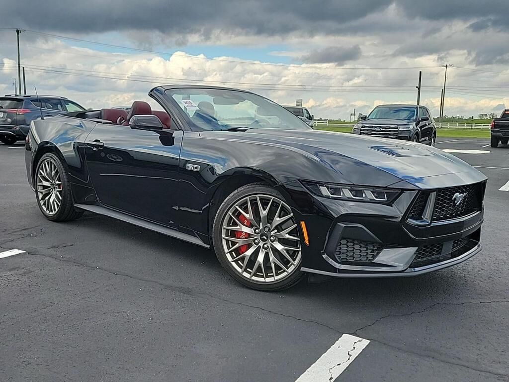 2025 FORD Mustang
