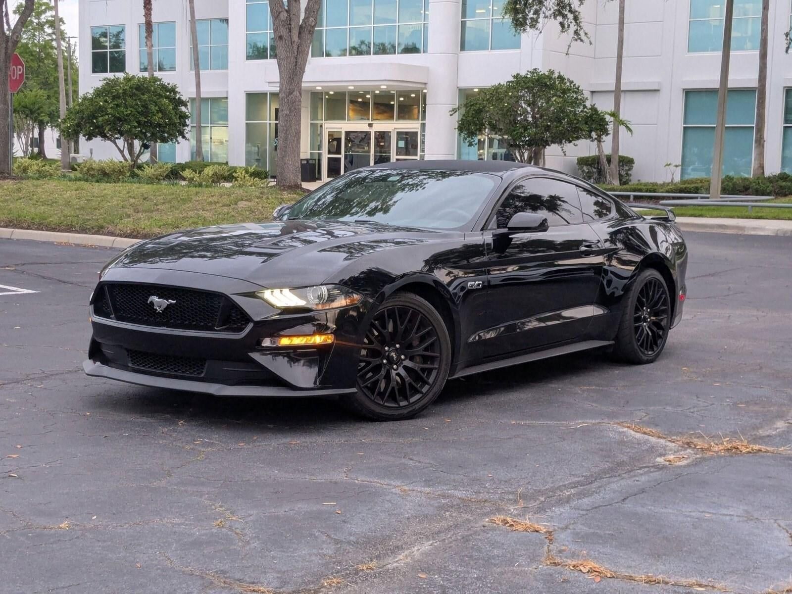2019 FORD Mustang