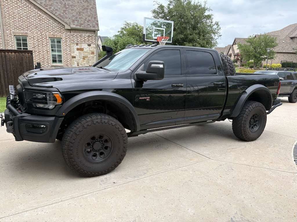 2023 RAM 2500