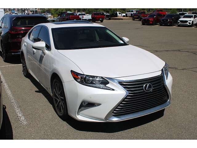 2016 LEXUS ES