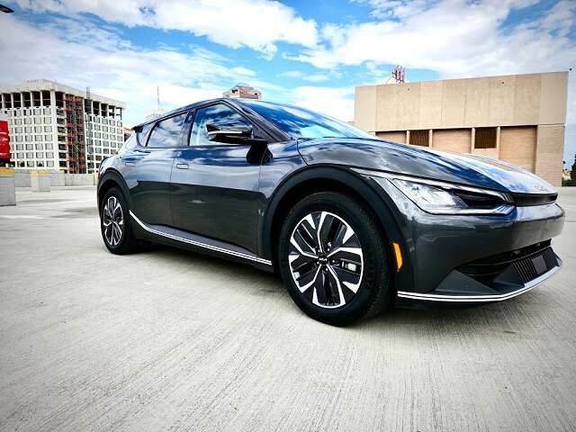 2023 KIA EV6