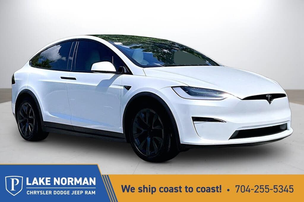 2023 TESLA Model X