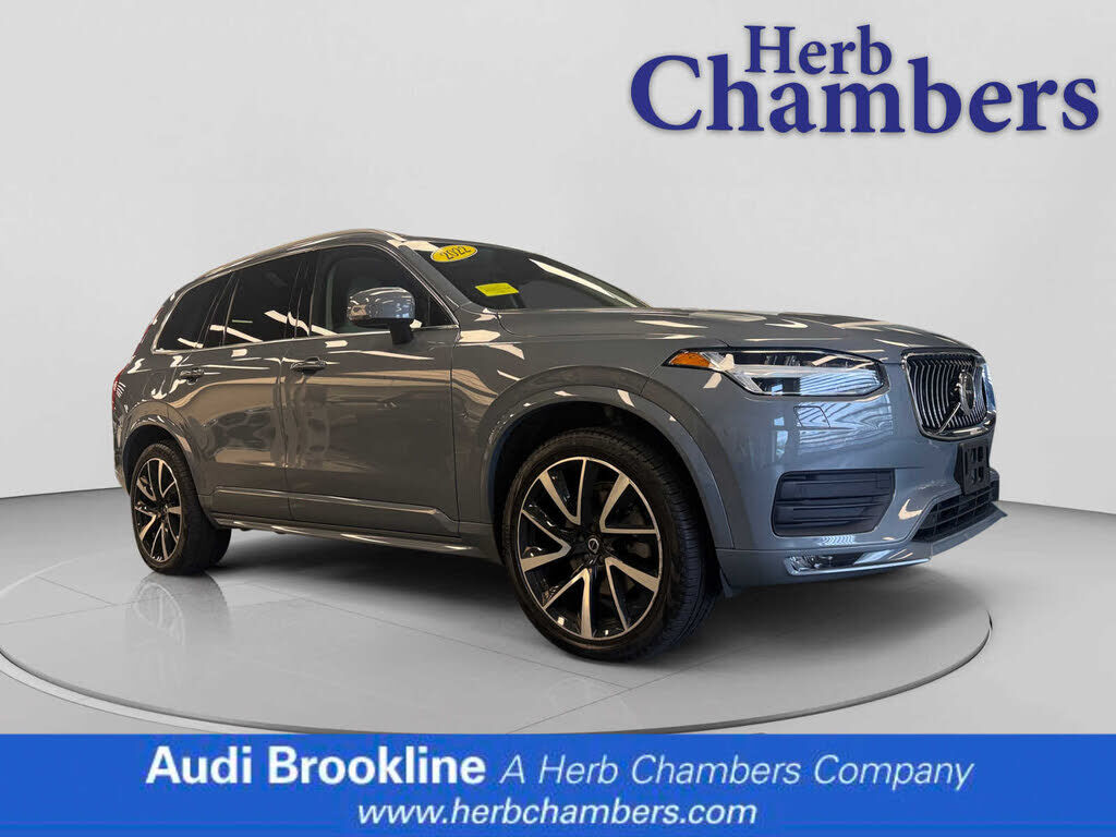 2022 VOLVO XC90