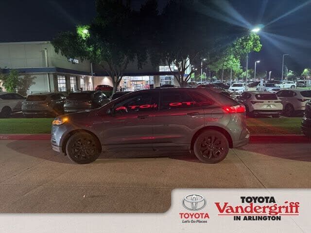 2024 FORD Edge