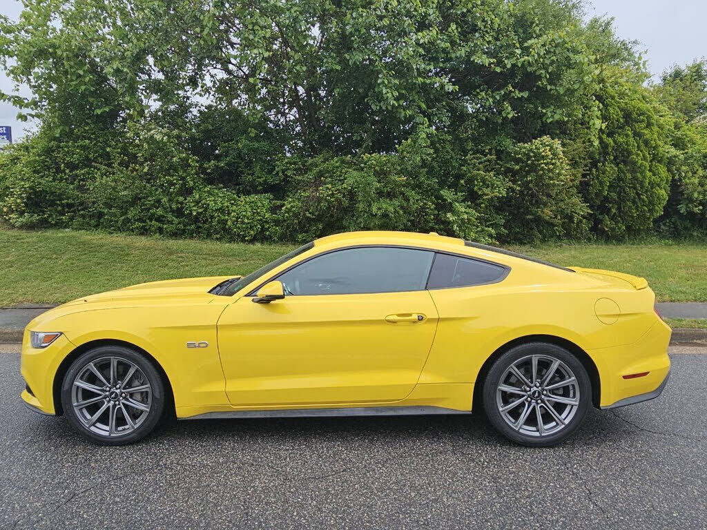 2015 FORD Mustang