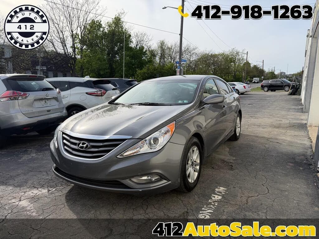 2013 HYUNDAI Sonata