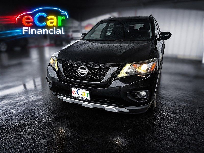 2020 NISSAN Pathfinder