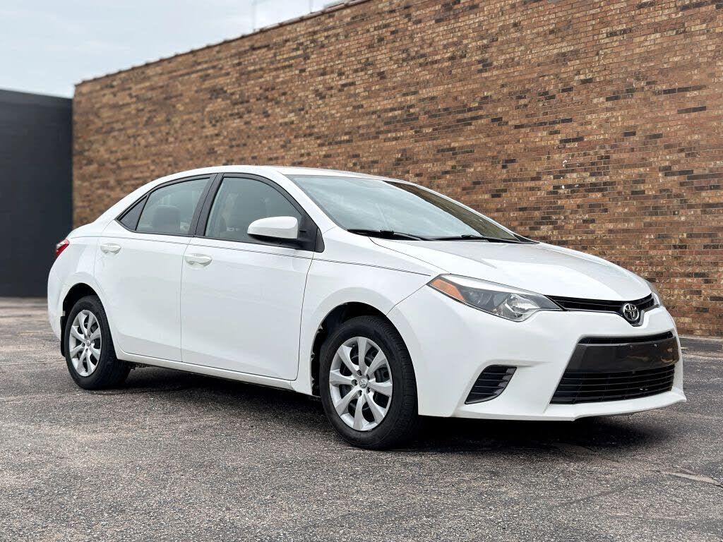 2016 TOYOTA Corolla