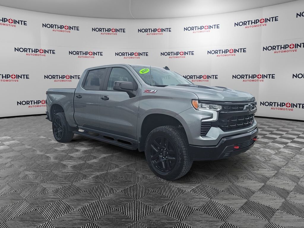2025 CHEVROLET Silverado