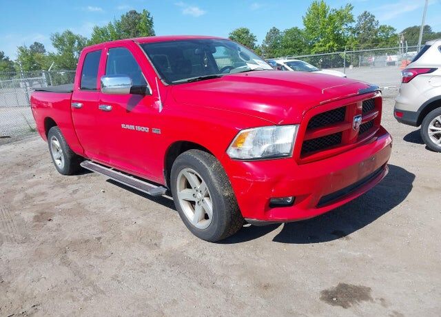 2012 DODGE Ram