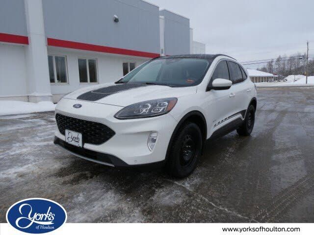 2022 FORD Escape