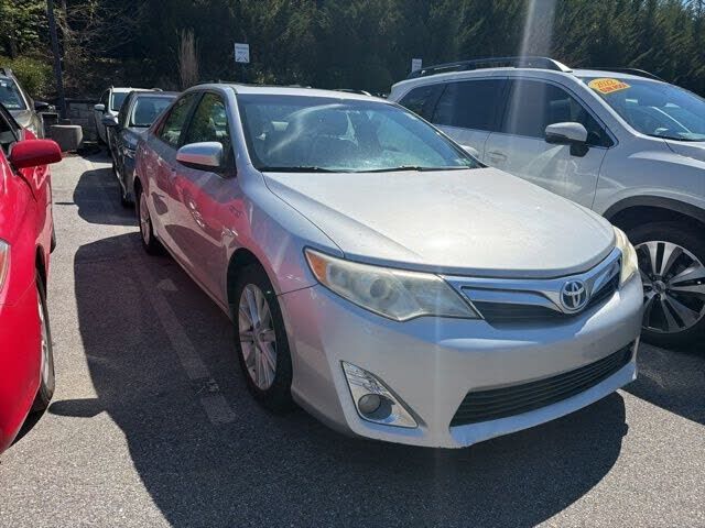 2013 TOYOTA Camry