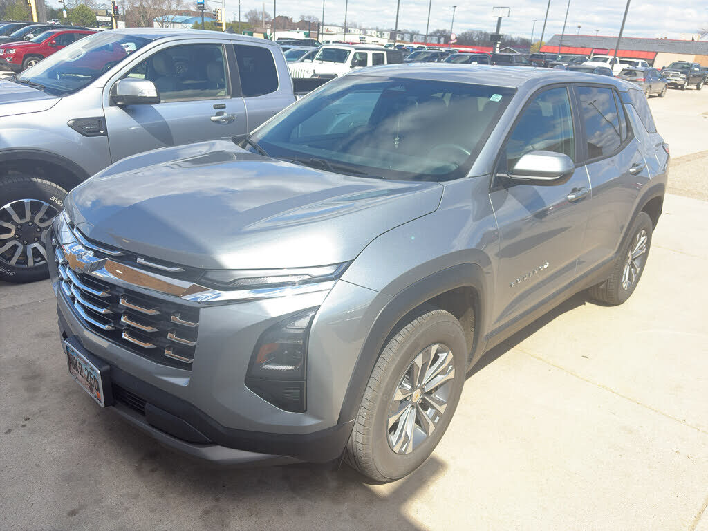 2025 CHEVROLET Equinox
