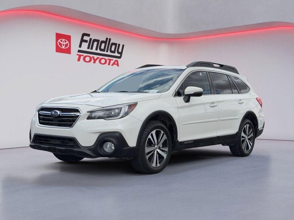 2018 SUBARU Outback