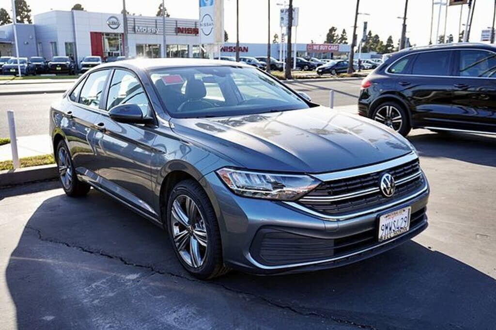 2024 VOLKSWAGEN Jetta