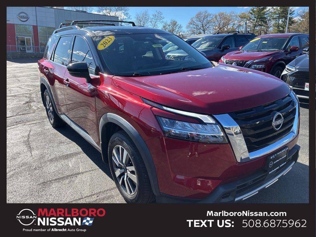 2023 NISSAN Pathfinder