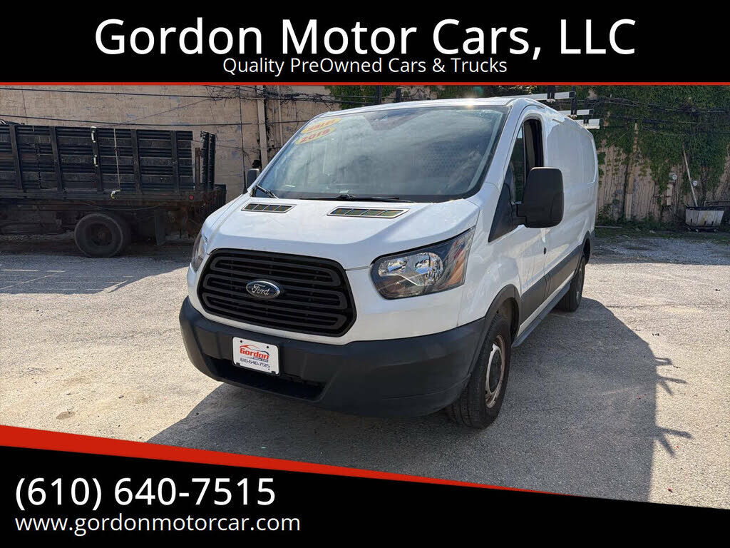 2019 FORD Transit