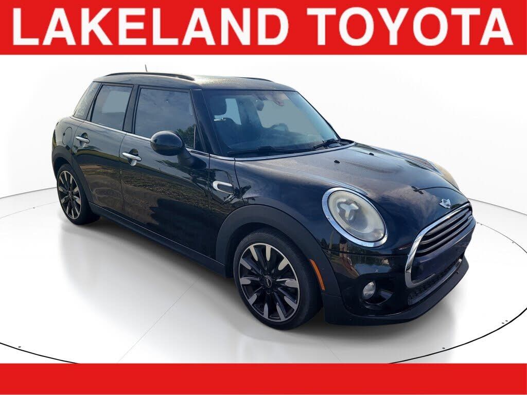 2016 MINI Cooper