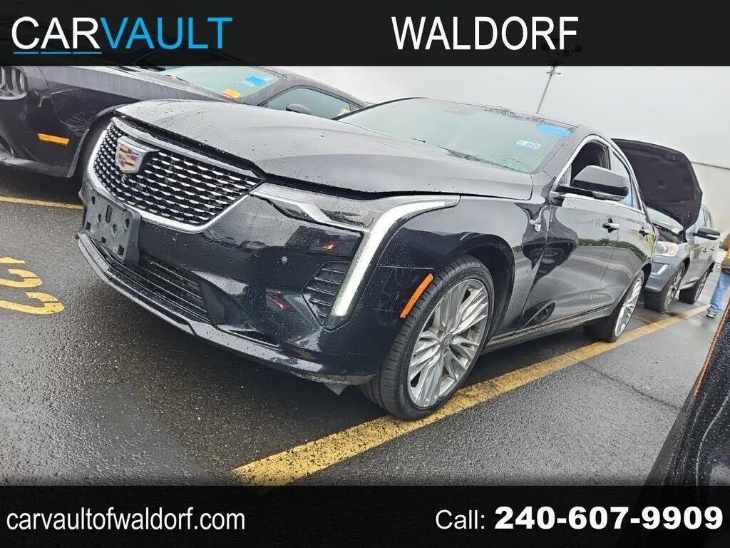 2022 CADILLAC CT4
