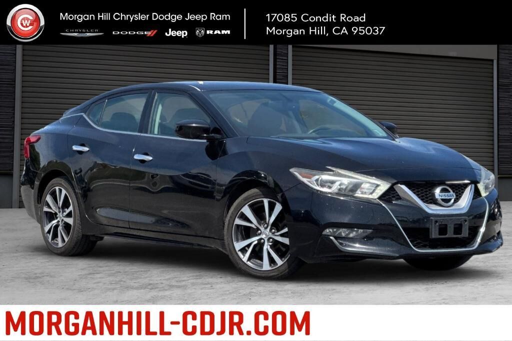 2017 NISSAN Maxima