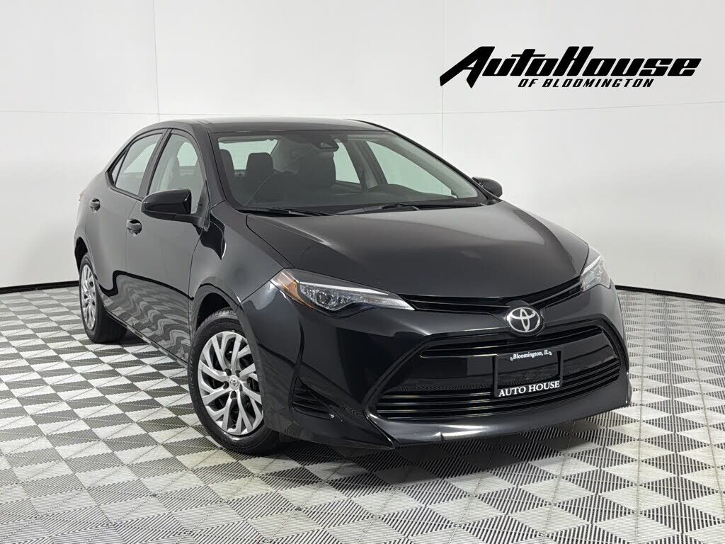 2019 TOYOTA Corolla