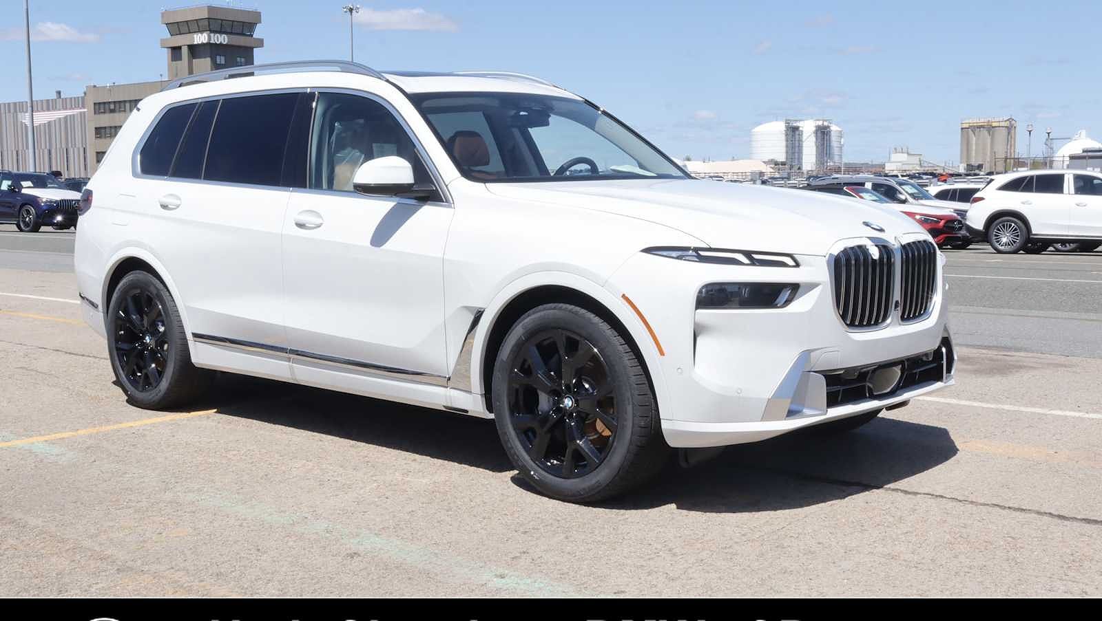 2026 BMW X7