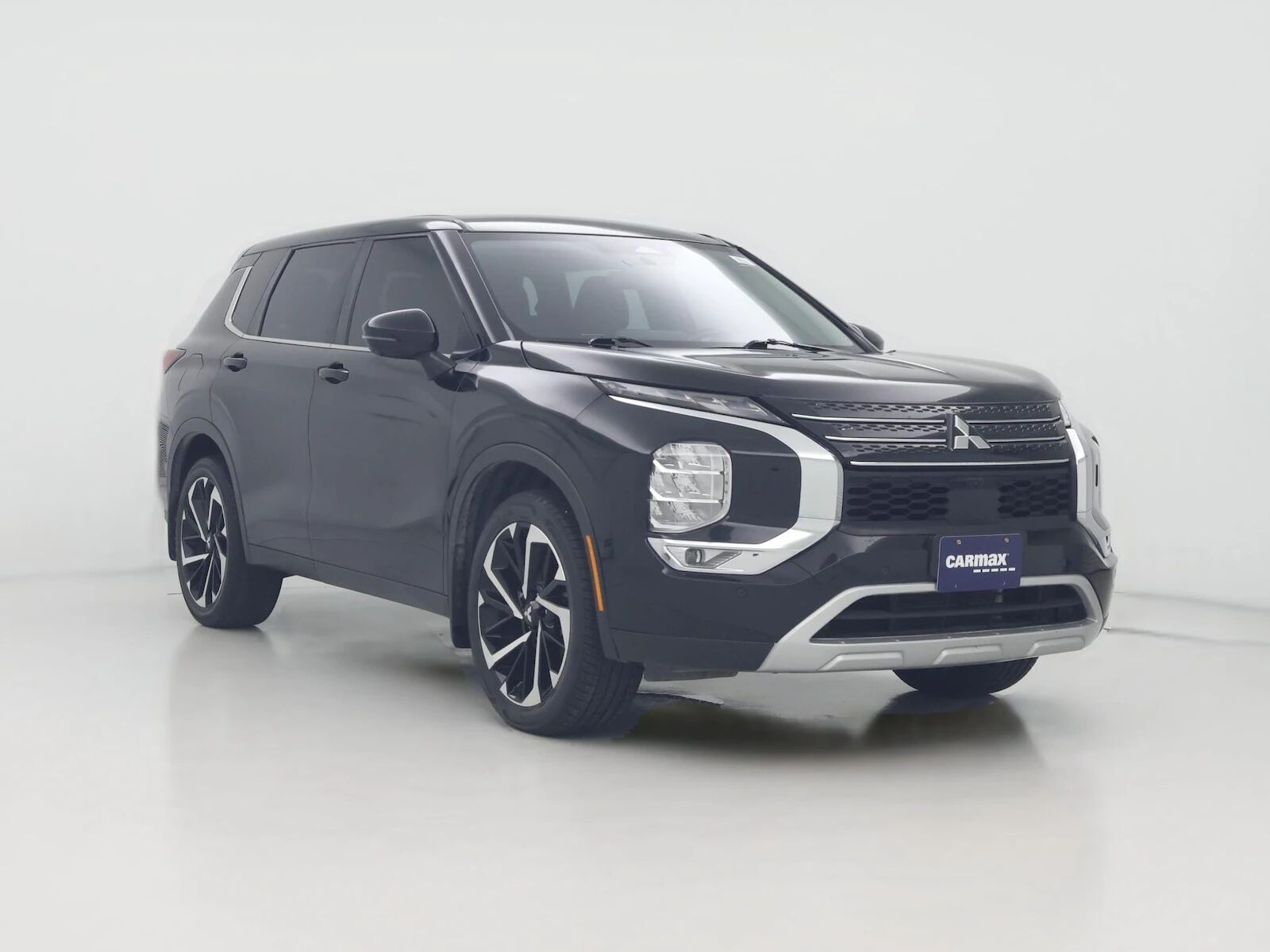 2023 MITSUBISHI Outlander