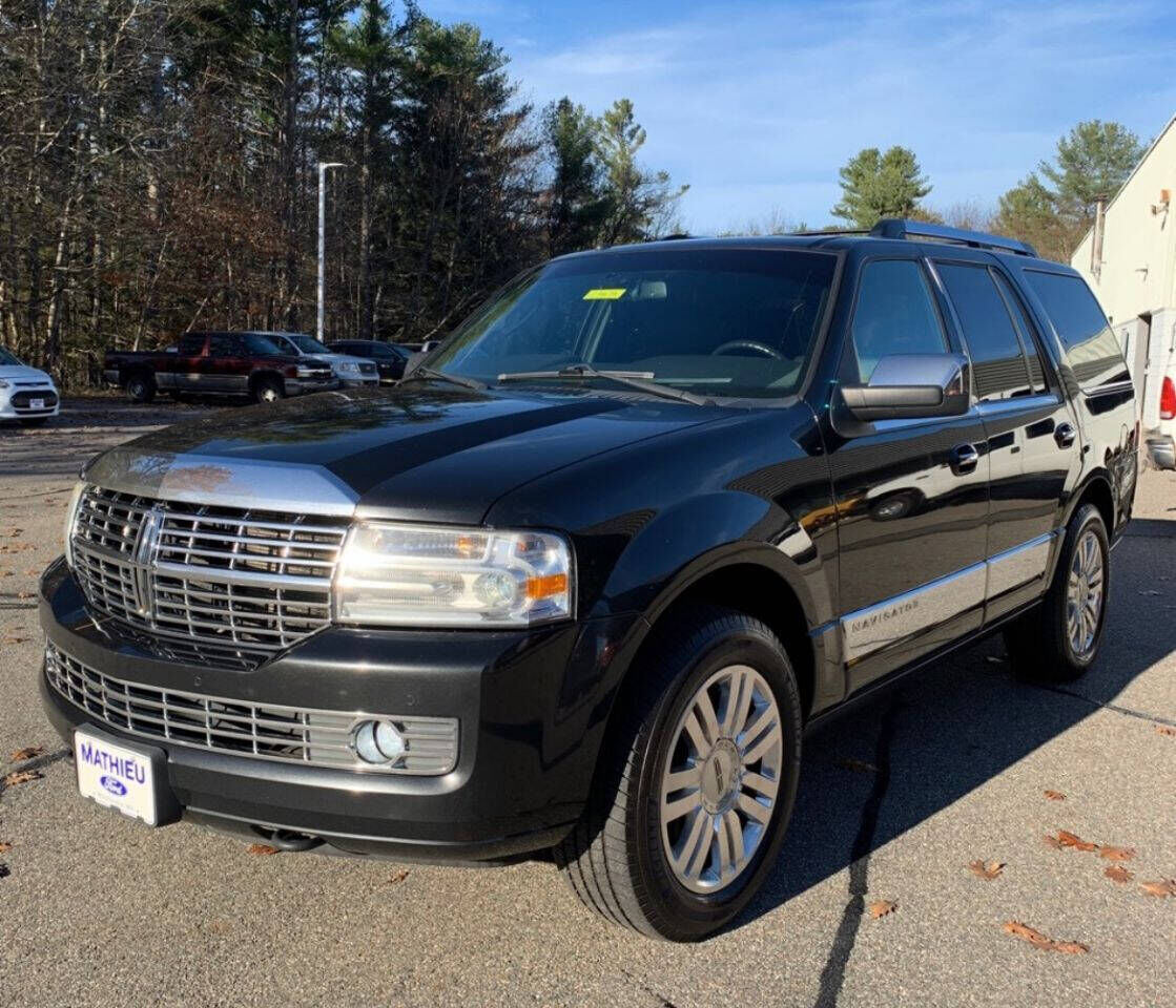 2013 LINCOLN Navigator