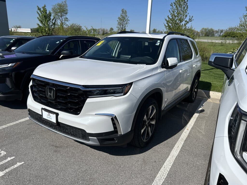 2023 HONDA Pilot
