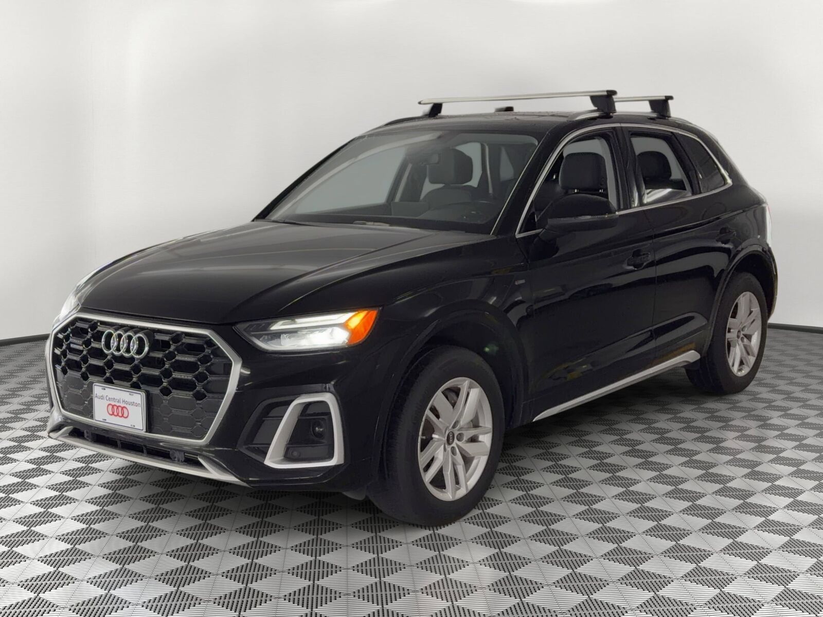 2022 AUDI Q5